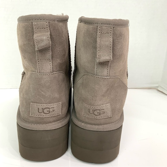 New UGG Sz 11 Classic Mini Platform Smoke Plume Gray Suede Short Boots Booties